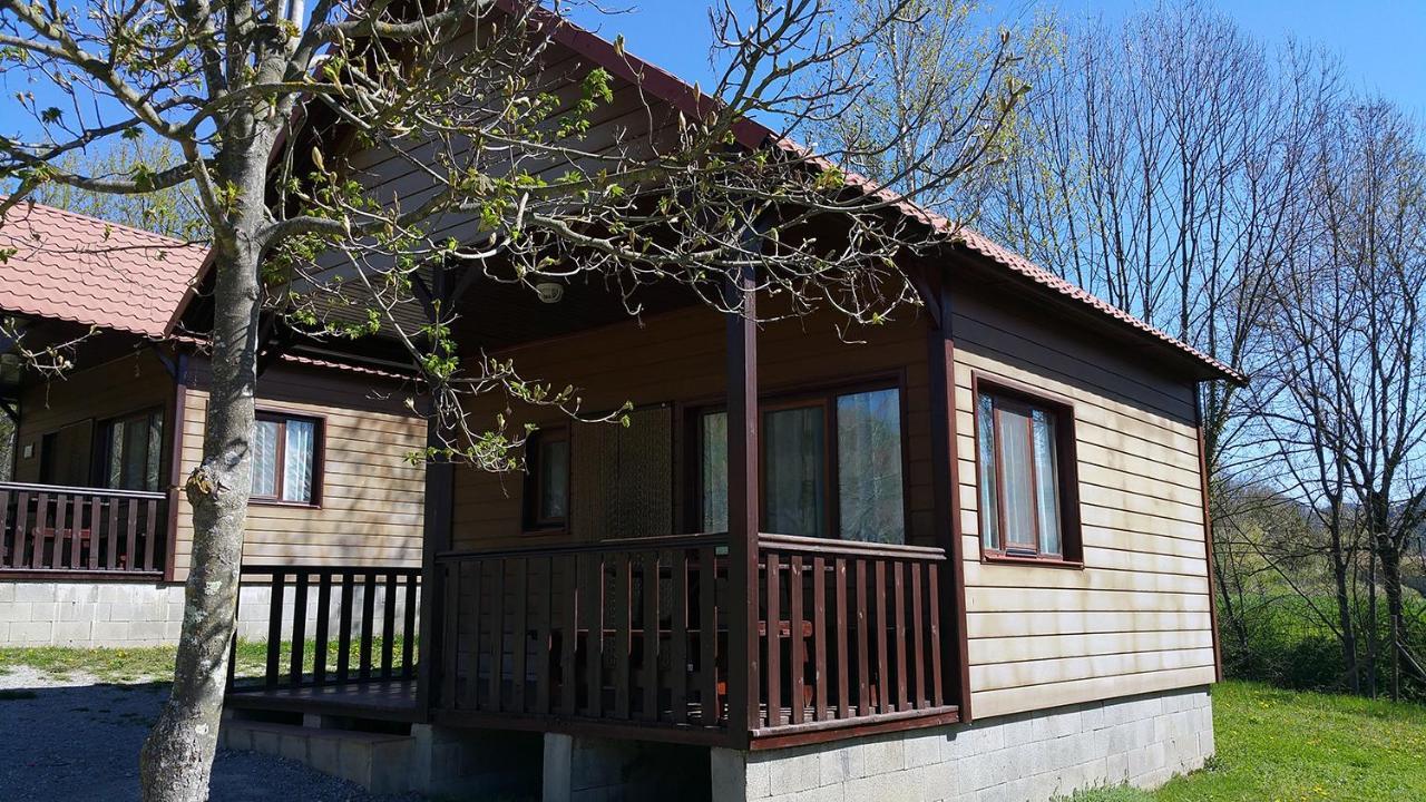 Camping - Bungalows La Soleia D'Oix Εξωτερικό φωτογραφία